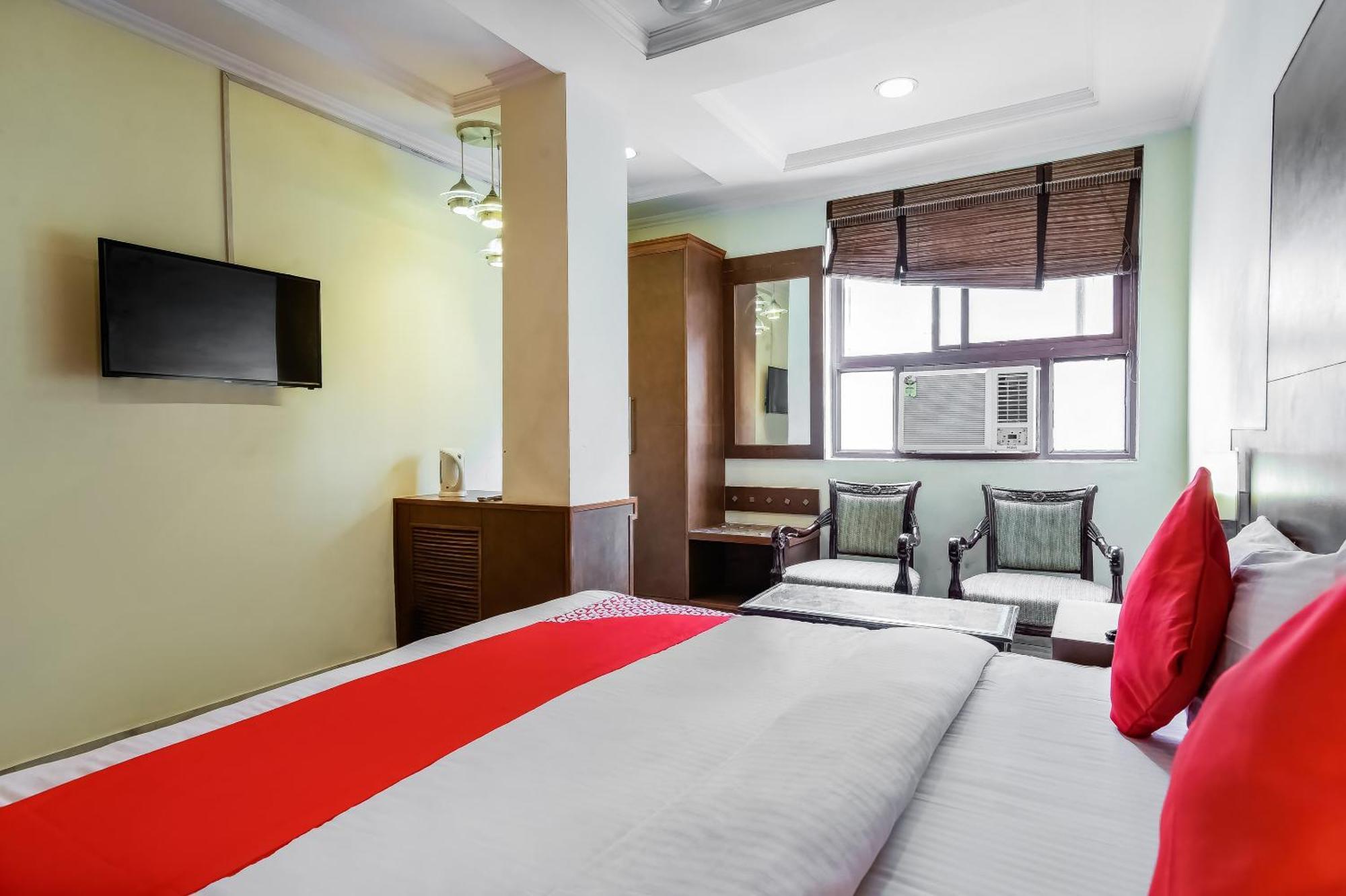 Spot On Hotel Kabila Delhi  Buitenkant foto