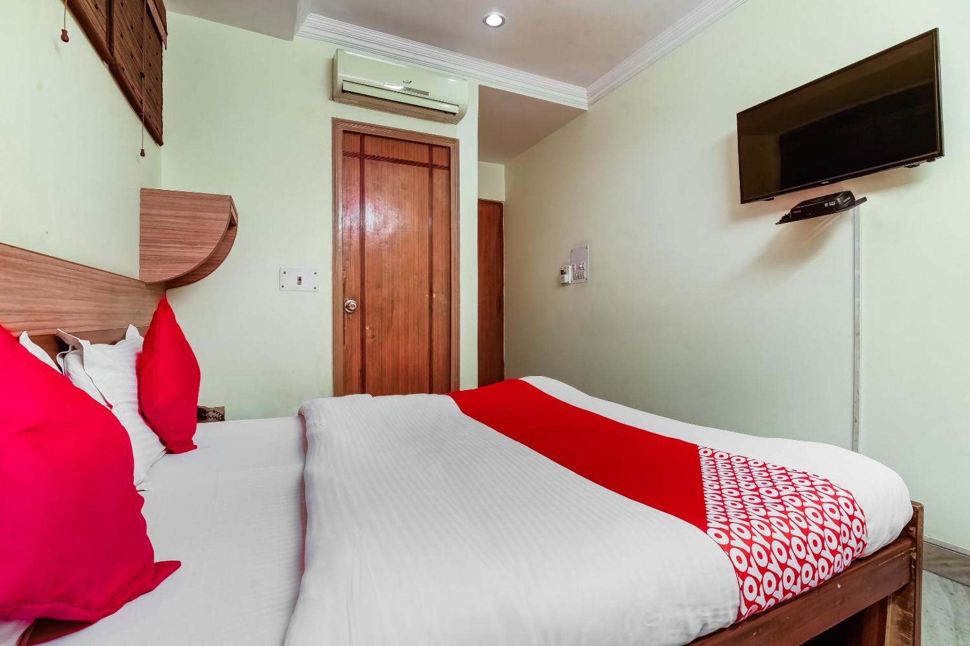 Spot On Hotel Kabila Delhi  Buitenkant foto
